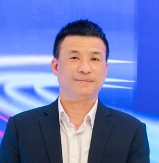 Ảnh Phạm Tuân